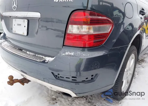 2010 Mercedes-Benz Ml 350 4Matic z USA, uszkodzony, nr VIN 4JGBB8GB7AA618187